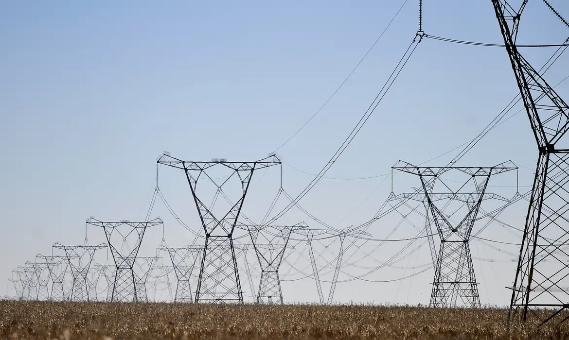 ESG e soluções inteligentes na área de distribuição e consumo de energia